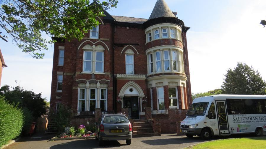 Salfordian Southport Exterior photo